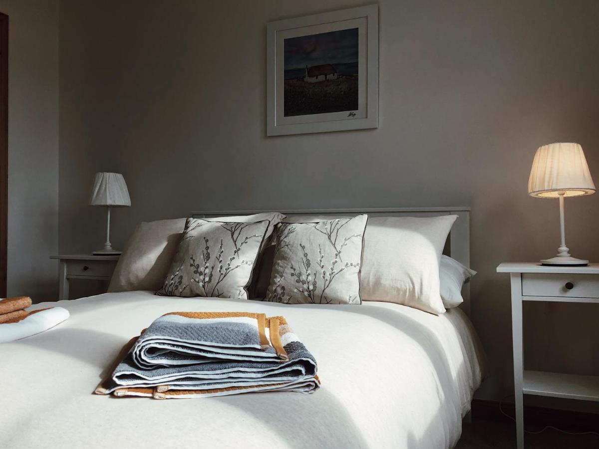Fabulous Top Floor Apartment In Inverness Luaran gambar